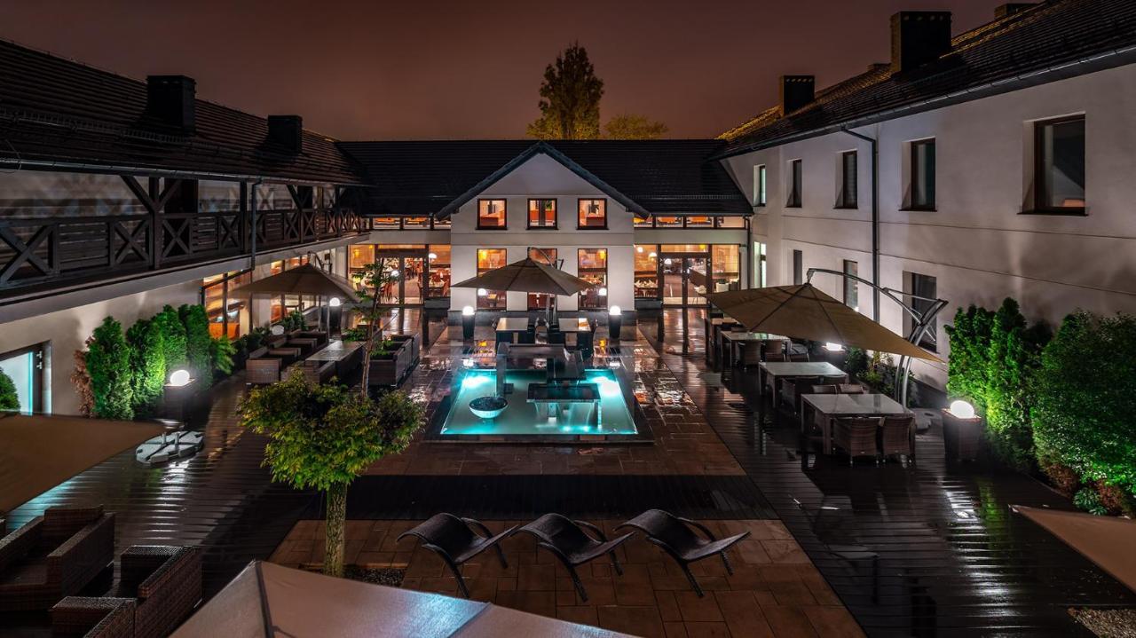 Hotel Amazonka Conference And Spa Ciechocinek Exterior foto